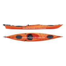 Single Racing Ocean Boat, sitzen in Sea Kayak